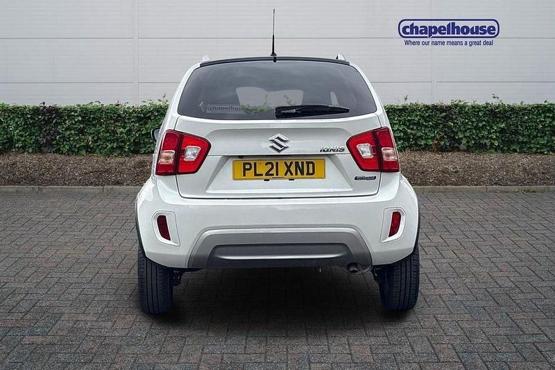 Used Suzuki Ignis SZ-T 83 HP (61 kW) 2021 White SUV