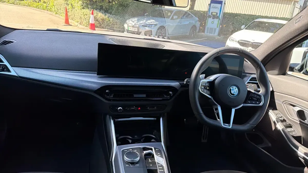 Used BMW 330e M Sport 292 HP (214 kW) 2025 Brooklyn grey Sedan