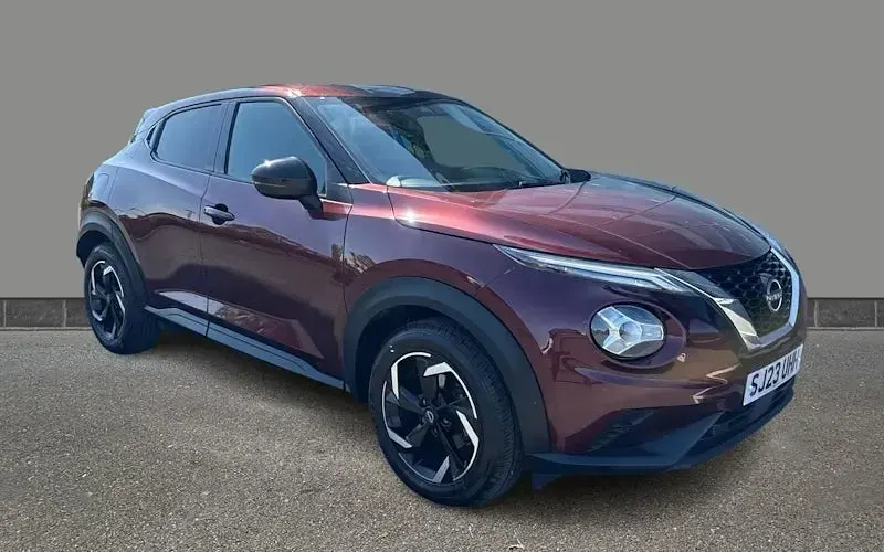 Used Nissan Juke N-Connecta 114 HP (83 kW) 2023 SUV