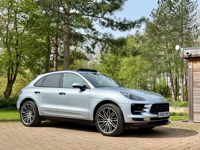 Used Porsche Macan 354 HP (260 kW) 2019 Silver SUV