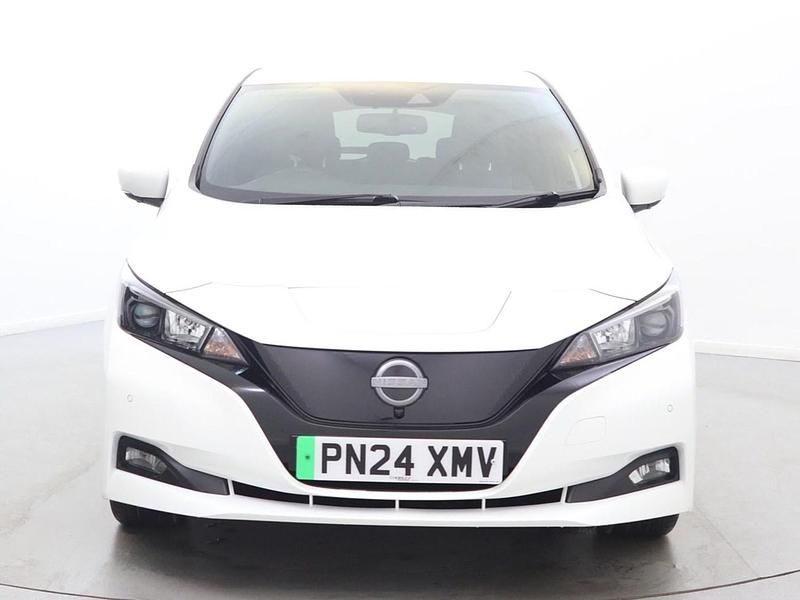 Used Nissan Leaf Shiro 110 kW (150 HP) 2024 White Hatchback