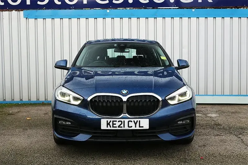 Used BMW 116 Comfort Edition 114 HP (83 kW) 2021 Blue Hatchback