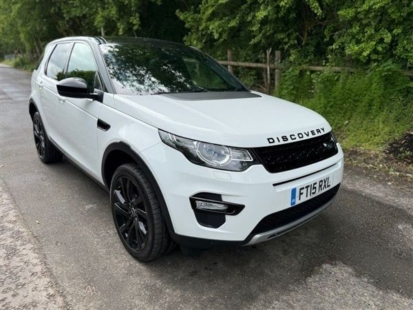 White Used 2015 Land Rover Discovery Sport HSE SUV | £9,990 (Fair price) - Image 1/1