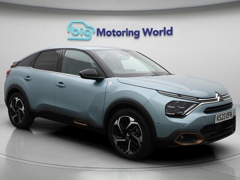 Blue Used 2023 Citroën C4 PureTech Hatchback | £14,200 (Good price) - Image 1/4