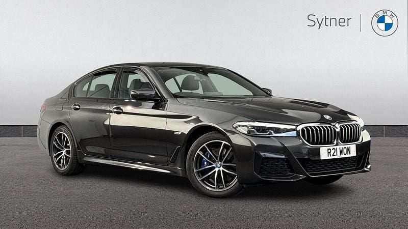 Grey Used 2022 BMW 530e M Sport | £26,000 (Fair price) - Image 1/4