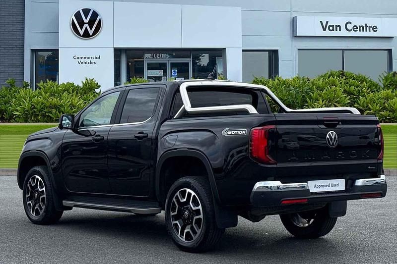 Used VW Amarok Style 2024 Black Pickup