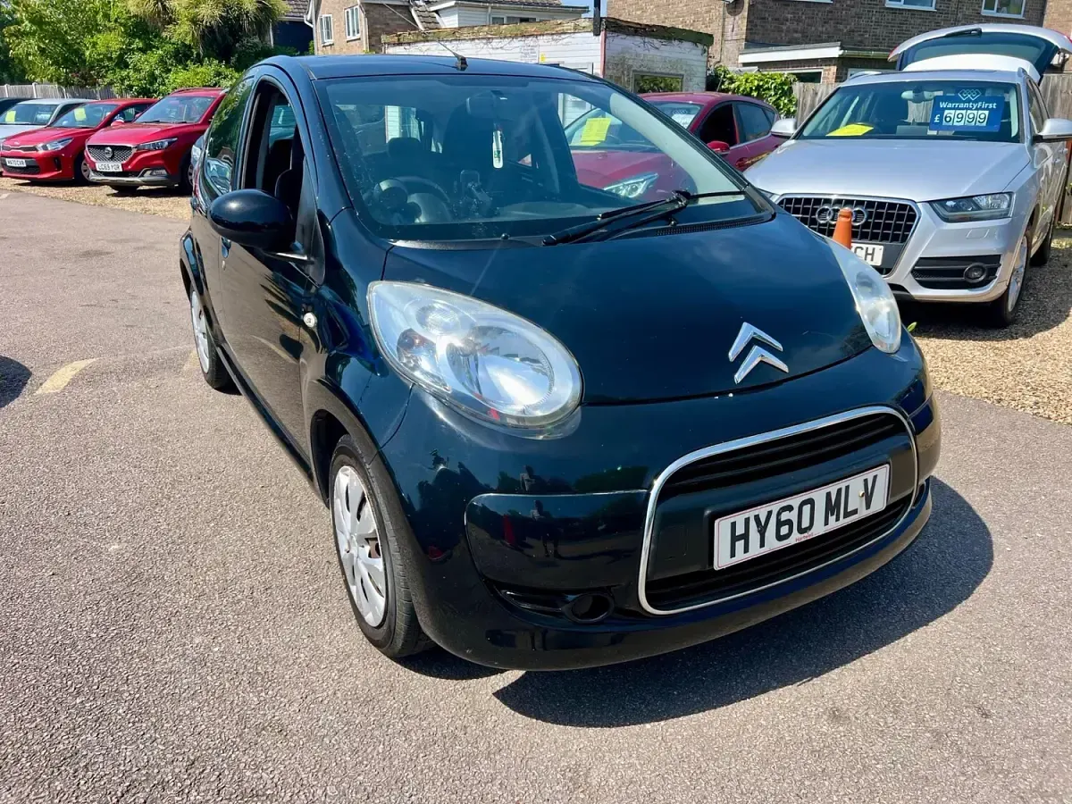 Begagnad Citroën C1 VTR Sport 68 HK (50 kW) 2010 Svart Halvkombi