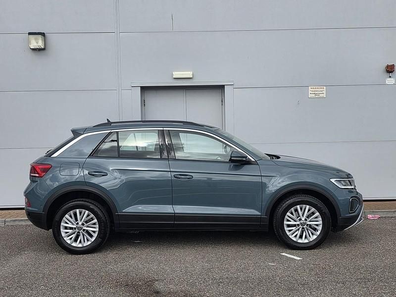 Used VW T-Roc Life 2023 Blue SUV