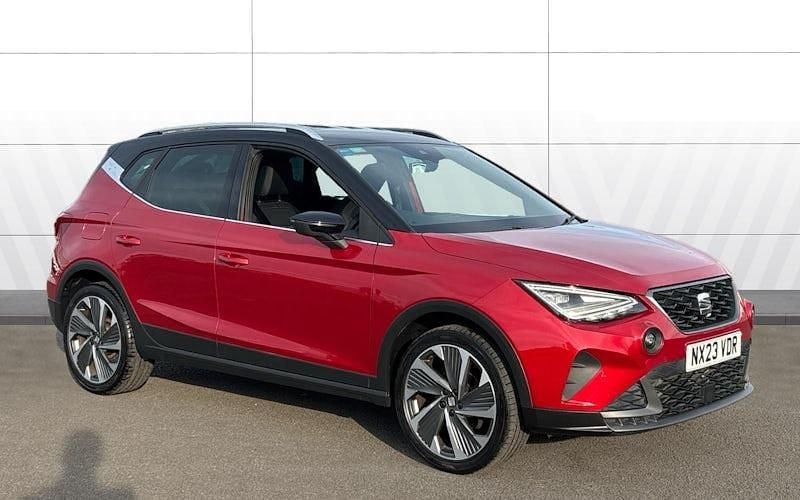 Red Used 2023 Seat Arona FR Sport SUV | £15,000 (Fair price) - Image 1/4
