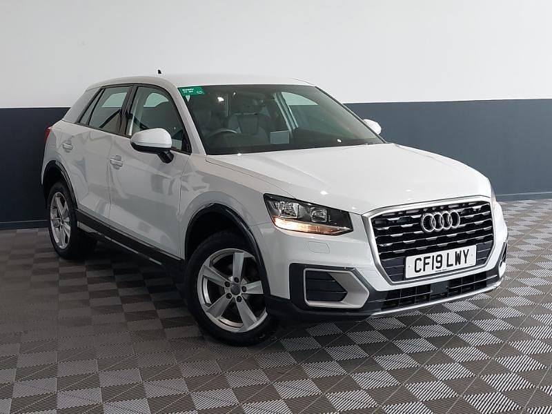 Used Audi Q2 Sport 116 HP (85 kW) 2019 White SUV