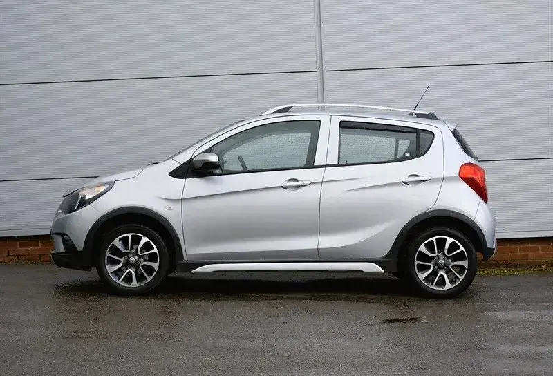 Used Vauxhall Viva Rocks 75 HP (55 kW) 2017 Silver Hatchback