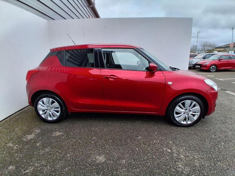 Used Suzuki Swift SZ-T 109 HP (80 kW) 2018 Red Hatchback