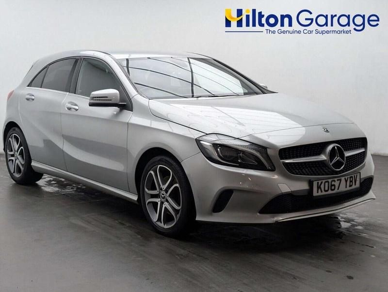Used Mercedes A180 Sport Edition 122 HP (89 kW) 2018 Silver Hatchback