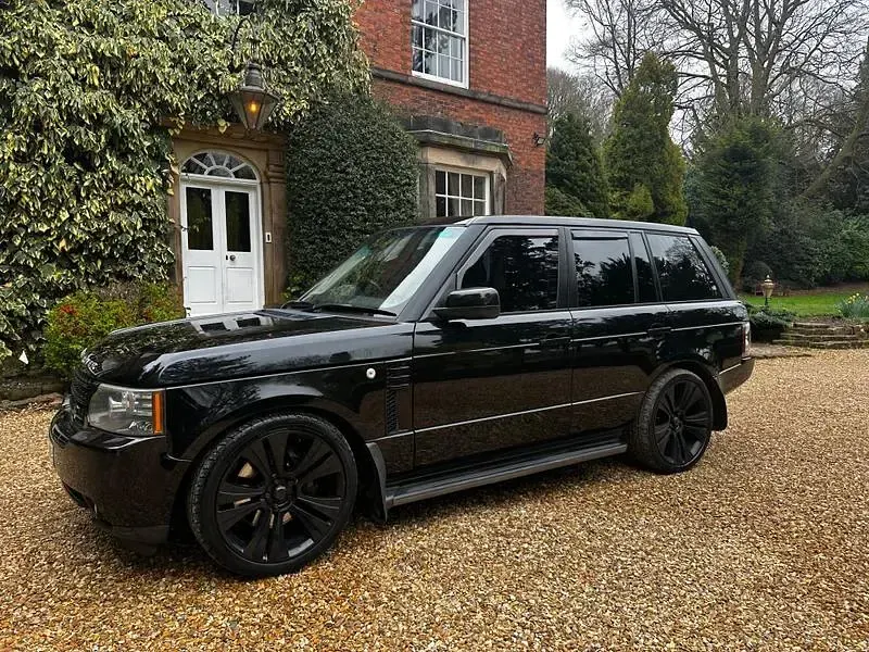 Used Land Rover Range Rover Vogue 313 HP (230 kW) 2011 Black SUV
