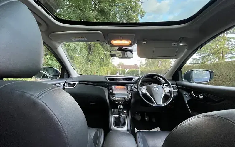Used Nissan Qashqai Tekna 110 HP (80 kW) 2016 Black SUV