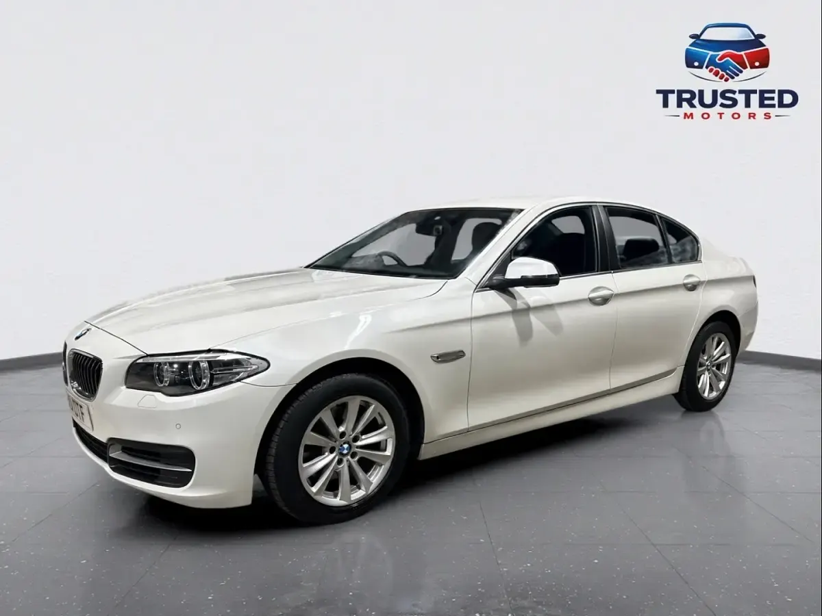 Used BMW 520 Comfort Edition 2013 White Sedan