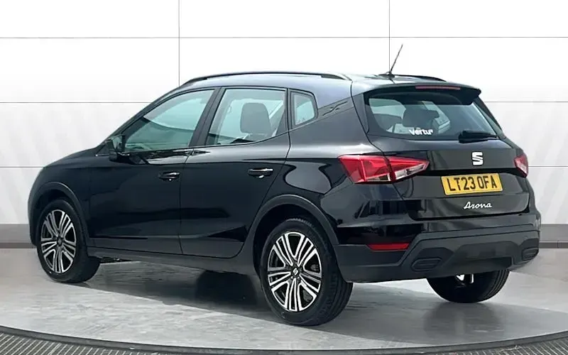 Used Seat Arona SE Technology 110 HP (80 kW) 2023 Black SUV