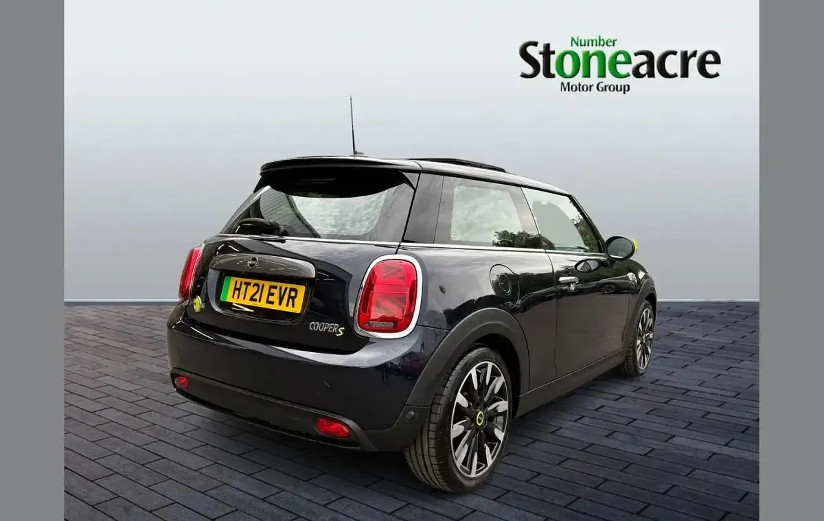 Used Mini Cooper S Level 3 132 kW (180 HP) 2021 Other Hatchback