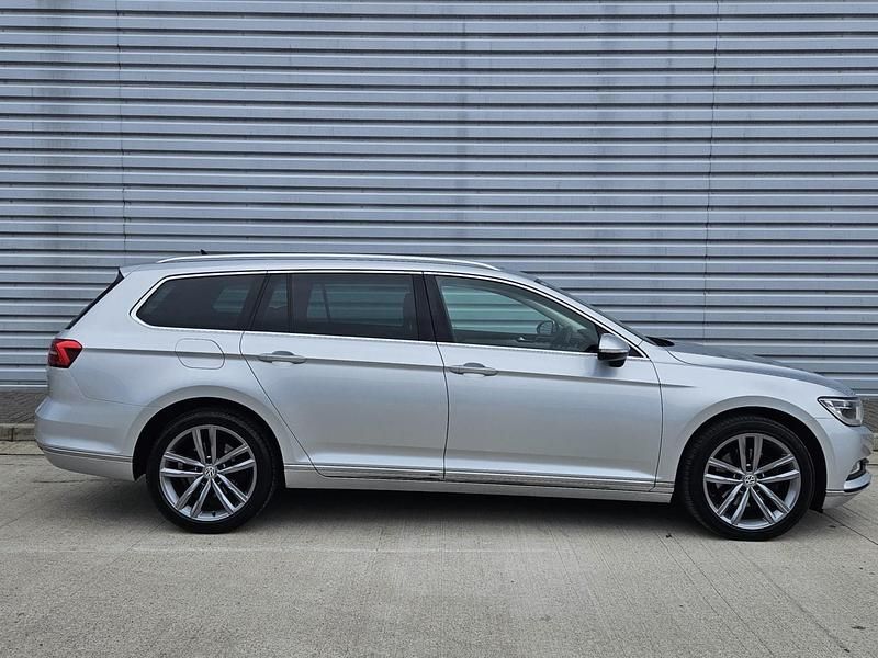 Used VW Passat GT 150 HP (110 kW) 2017 Silver Estate