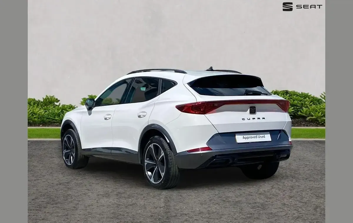Used Cupra Formentor 150 HP (110 kW) 2023 White SUV