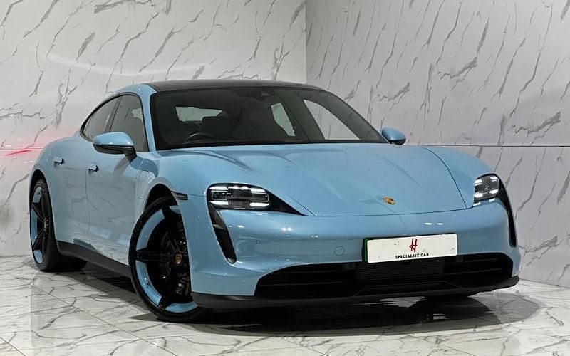 Used Porsche Taycan 300 kW (408 HP) 2023 Sedan