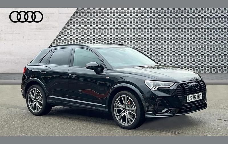 New Audi Q3 Black Edition 150 HP (110 kW) 2025 Black SUV