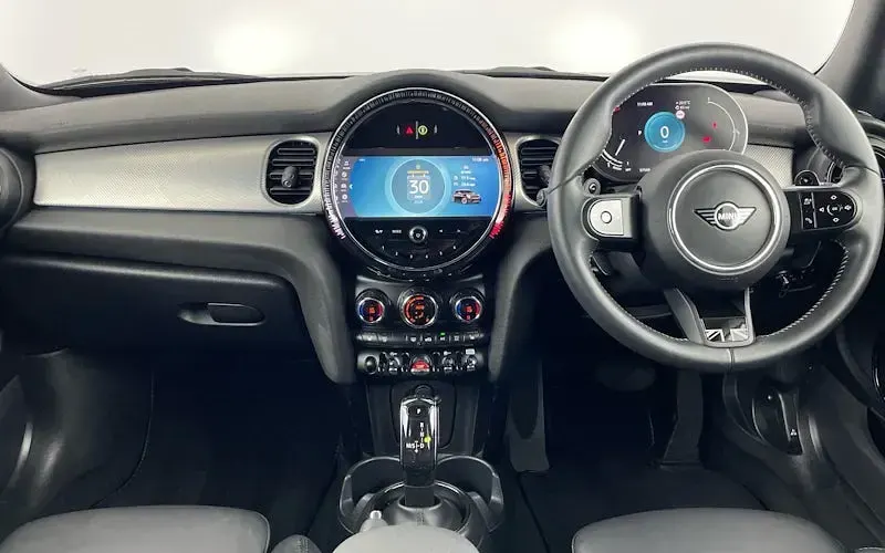 Used Mini Cooper S Exclusive 178 HP (130 kW) 2022 Hatchback