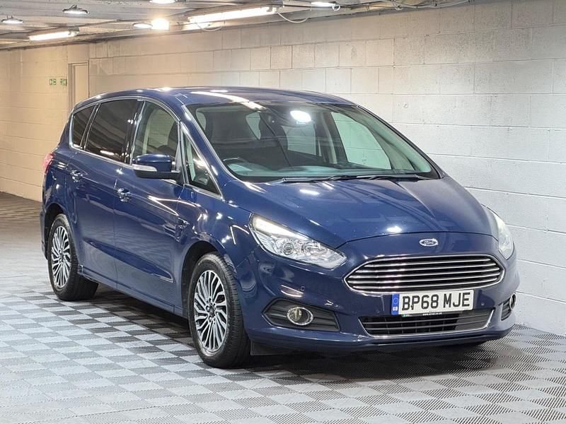 Used Ford S-MAX Titanium 2019 Blue MPV