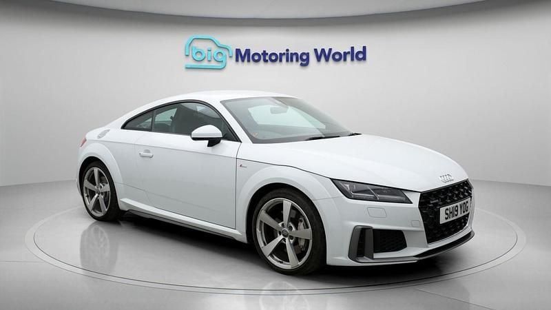 Used Audi TT S-Line 241 HP (177 kW) 2019 White Coupe