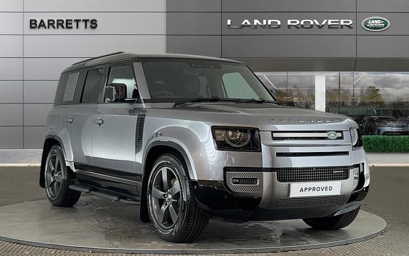 Used 2025 Land Rover Defender HSE Dynamic SUV | £61,750 (Fair price) - Image 1/4