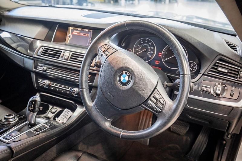 Used BMW 520 Comfort Edition 2013 Silver Estate