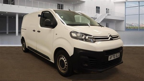 White Used 2021 Citroën Dispatch MPV | £12,582 (Fair price) - Image 1/1