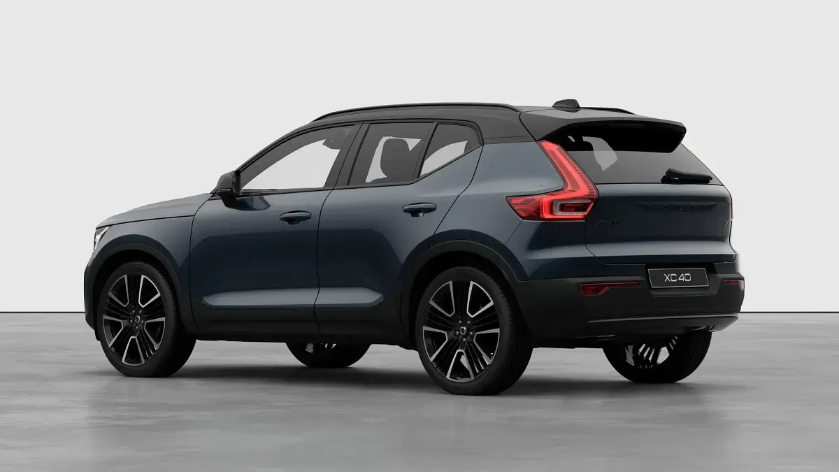 New Volvo XC40 Ultra 2026 Denim blue SUV
