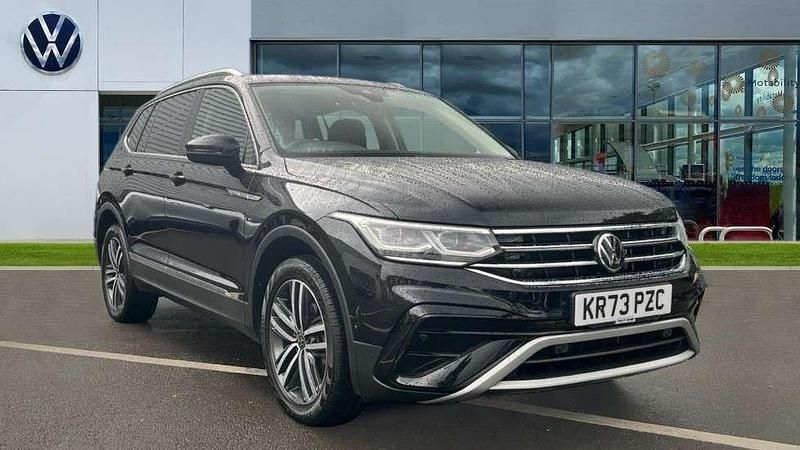 Black Used 2023 VW Tiguan Allspace Elegance SUV | £29,630 (Good price) - Image 1/4