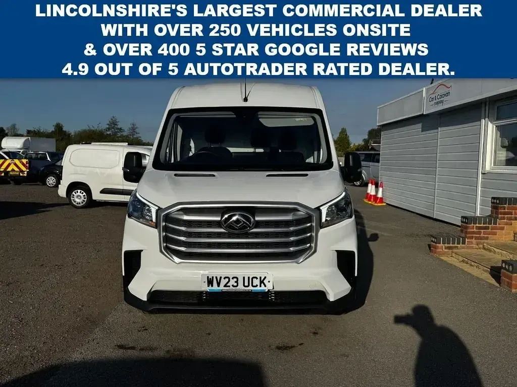 Usado Maxus V90 163 HP (119 kW) 2023 Branco Van