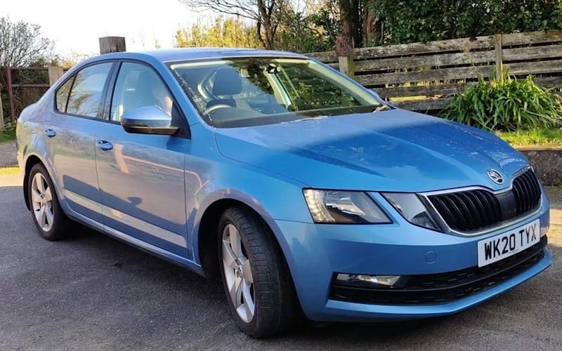 Used Skoda Octavia SE Drive 116 HP (85 kW) 2020 Blue Hatchback