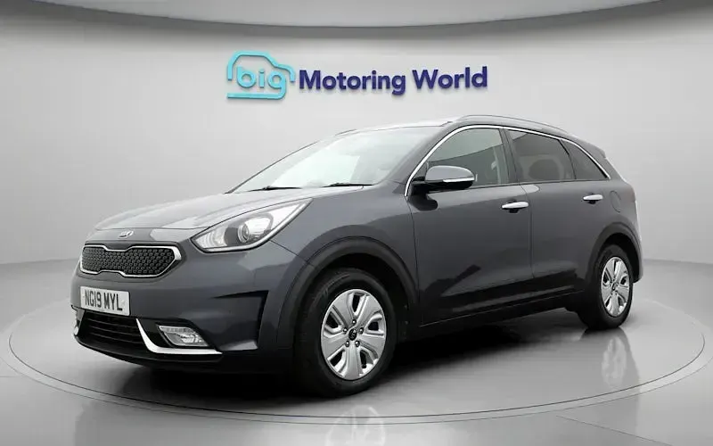 Used Kia Niro 141 HP (103 kW) 2019 Grey SUV