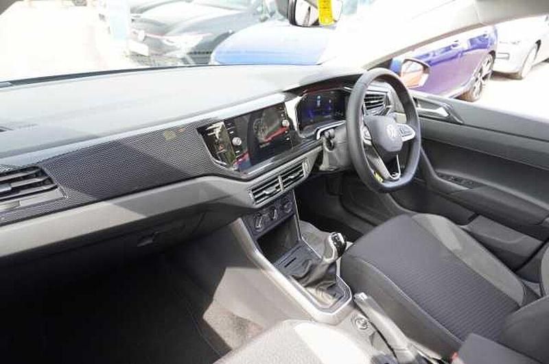 Used VW Polo 95 HP (69 kW) 2025 Hatchback