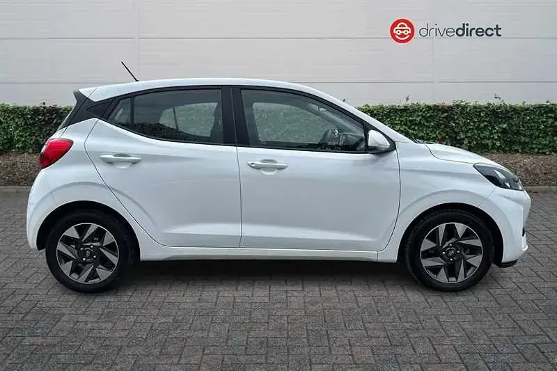 Usado Hyundai i10 Advanced 63 HP (46 kW) 2025 Branco Citadino