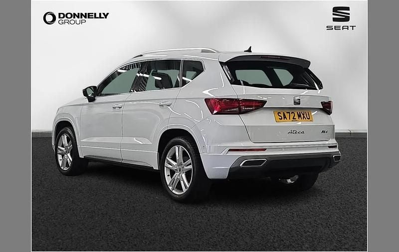 Begagnad Seat Ateca 4Drive 150 HK (110 kW) 2023 Vit SUV