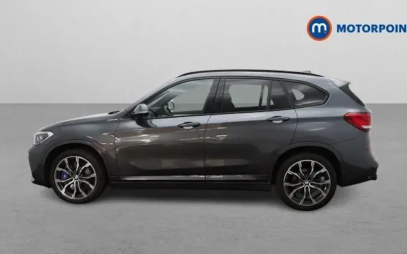 Usado BMW X1 M Sport 190 CV (139 kW) 2022 Gris SUV
