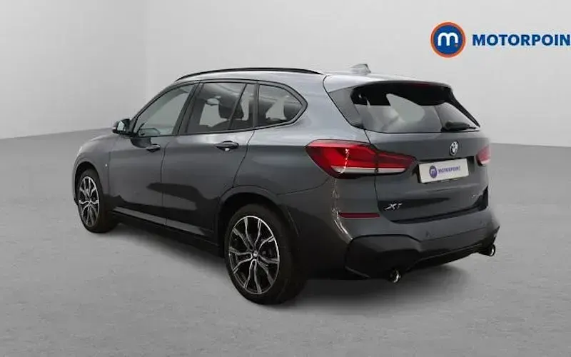 Usado BMW X1 M Sport 190 CV (139 kW) 2022 Gris SUV