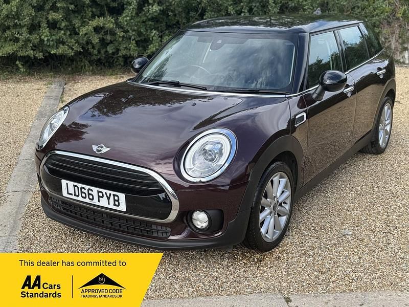 Purple Used 2016 Mini Cooper D Clubman Estate | £9,499 (Good price) - Image 1/4
