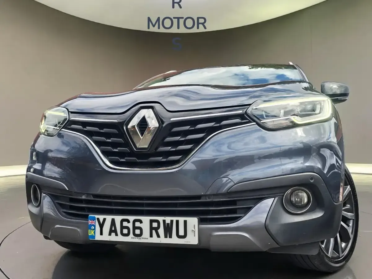 Used Renault Kadjar Signature S 130 HP (95 kW) 2017 Grey SUV