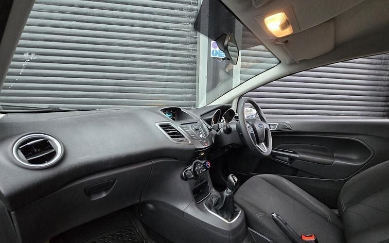 Used Ford Fiesta Style 82 HP (60 kW) 2016 Hatchback