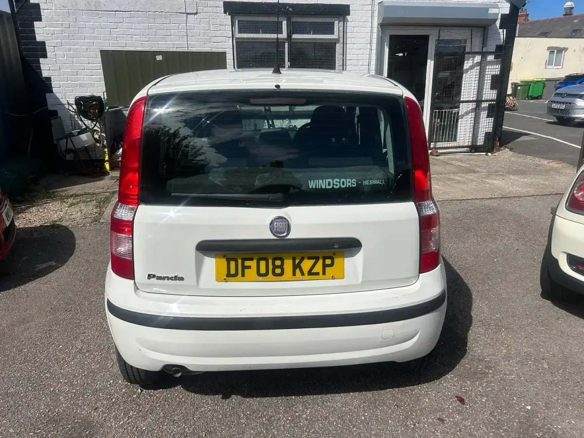 Used Fiat Panda Dynamic 60 HP (44 kW) 2008 White Hatchback