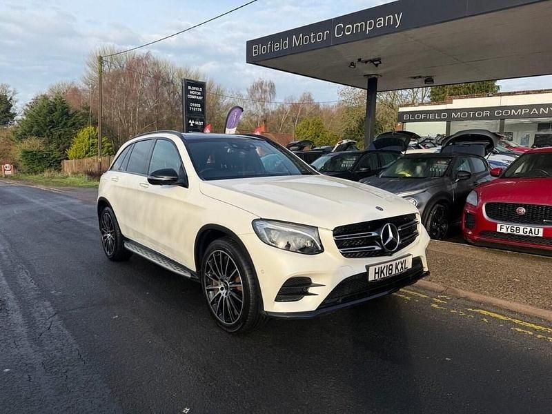 Usado Mercedes GLC250 AMG line 204 HP (150 kW) 2018 Branco SUV