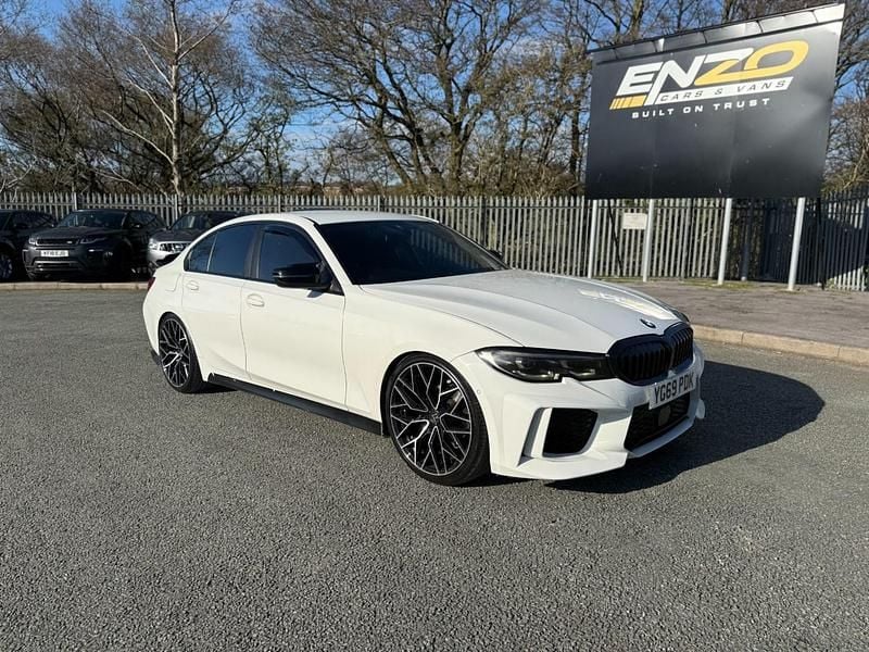 Used BMW 318 2019 White Sedan