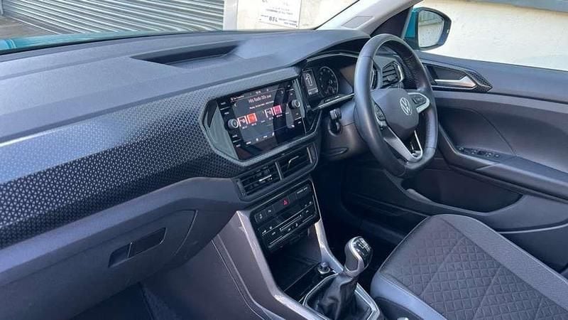 Used VW T-Cross SEL 110 HP (80 kW) 2021 Turquoise SUV