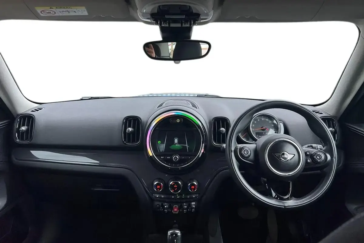 Used Mini Cooper D Chili 150 HP (110 kW) 2018 Blue Hatchback